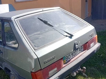 Авто ВАЗ 2109 1990 № 8887627