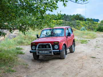 Авто ВАЗ 2121 1983 № 8887710