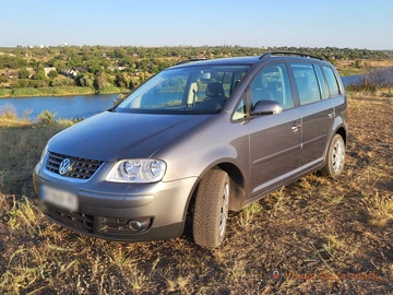 Авто Volkswagen Touran 2006 № 8887892