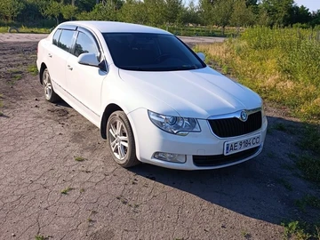 Авто Skoda Superb 2010 № 8887900