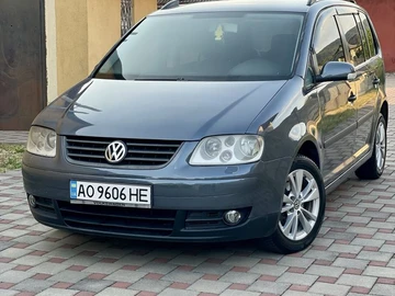 Авто Volkswagen Touran 2005 № 8887904