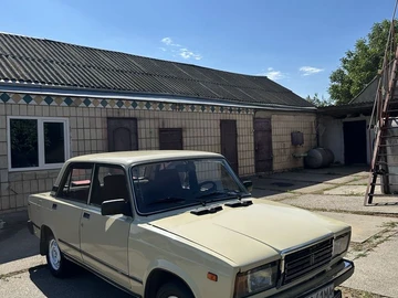 Авто ВАЗ 2107 1987 № 8888074