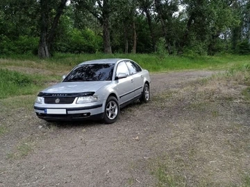 Авто Volkswagen Passat Sedan 1998 № 8888080