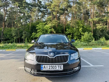 Авто Skoda Superb 2013 № 8888103