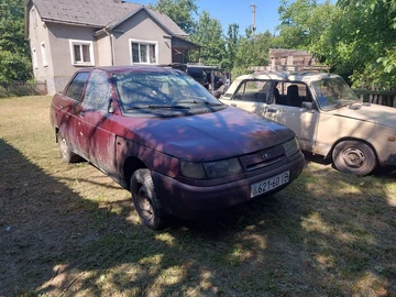 Авто ВАЗ 21102 2001 № 8888106
