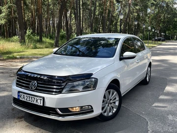 Авто Volkswagen Passat Sedan 2012 № 8888275