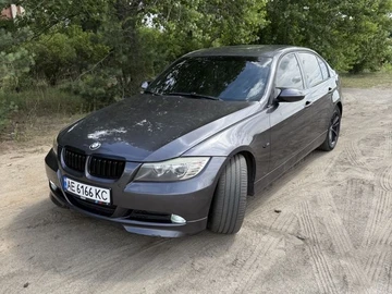 Авто BMW 3 Серия 2005 № 8888356