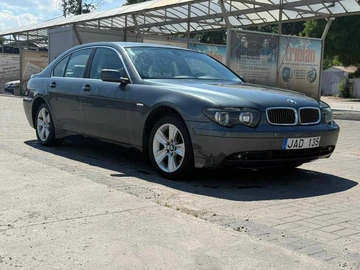 Авто BMW 7 Серия 2003 № 8888384