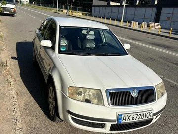 Авто Skoda Superb 2002 № 8888448