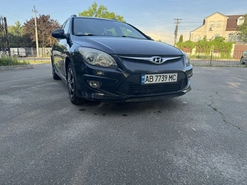 Авто Hyundai I30 2010 № 8888552