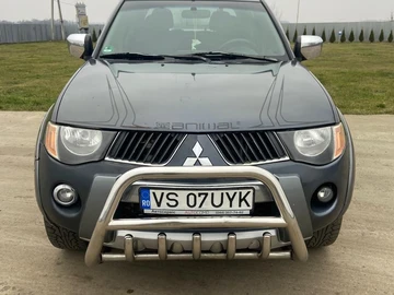 Авто Mitsubishi L 200 2009 № 8888759