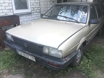 Авто Volkswagen Passat Variant 1985 № 8889031