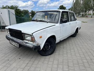 Авто ВАЗ 2105 1990 № 8889058