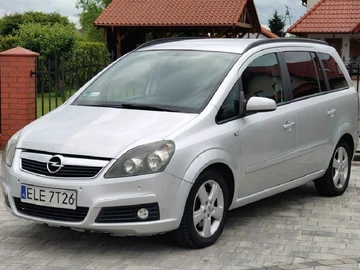 Авто Opel Zafira 2006 № 8889065