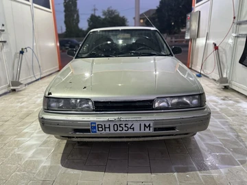 Авто Mazda 626 1990 № 8889106