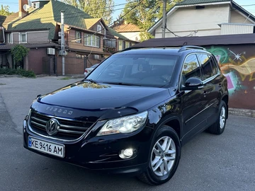 Авто Volkswagen Tiguan 2011 № 8889112