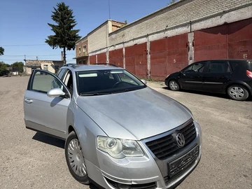 Авто Volkswagen Passat Hatchback 2010 № 8889316