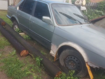 Авто BMW 3 Серия 1984 № 8889344