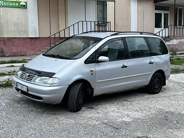 Авто Volkswagen Sharan 1997 № 8889353