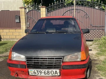 Авто Opel Kadett 1985 № 8889448