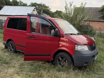 Авто Volkswagen Transporter 2005 № 8889498