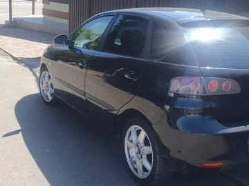 Авто SEAT Ibiza 2008 № 8889594