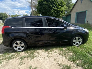Авто Peugeot 5008 2009 № 8889603