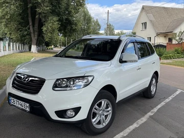 Авто Hyundai Santa Fe 2010 № 8889628
