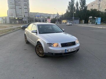 Авто Audi A4 2005 № 8889648