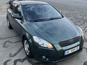 Авто KIA Cee X27 D 2009 № 8889828
