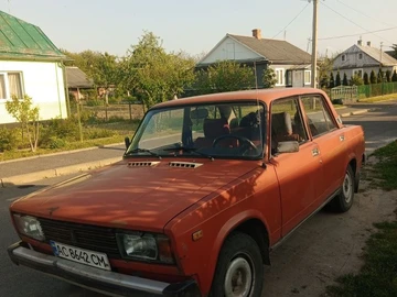 Авто ВАЗ 2107 1984 № 8889840