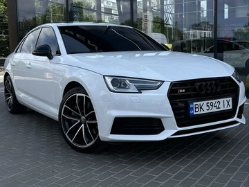 Авто Audi A4 2016 № 8889843
