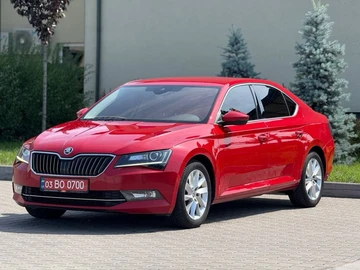 Авто Skoda Superb 2018 № 8890048