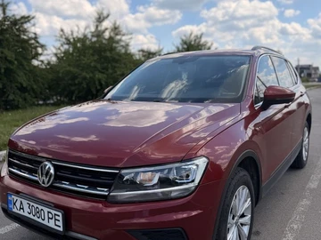 Авто Volkswagen Tiguan 2018 № 8890072