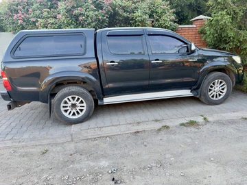 Авто Toyota Hilux Pick Up 2013 № 8890108
