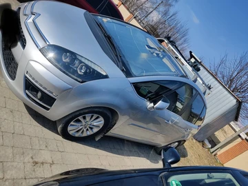 Авто Citroen C4 Picasso 2010 № 8890110