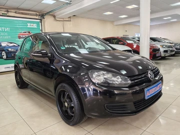 Авто Volkswagen Golf 2010 № 8890132