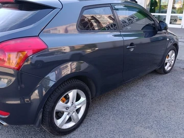 Авто KIA Cee X27 D 2008 № 8890205