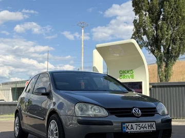 Авто Volkswagen Golf 2005 № 8890266