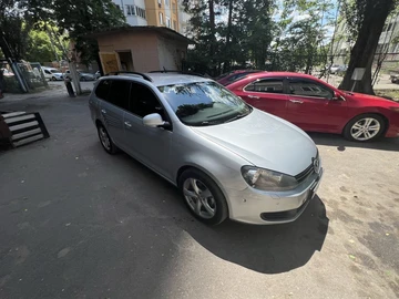 Авто Volkswagen Golf 2011 № 8890279