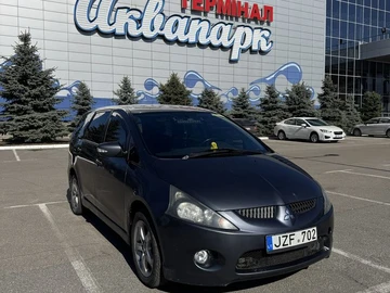 Авто Mitsubishi Grandis 2006 № 8890345
