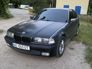 Авто BMW 3 Серия 1998 № 8890449