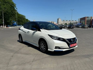Авто Nissan Leaf 2018 № 8890466