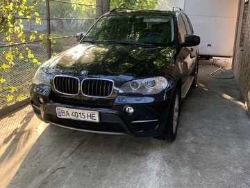Авто BMW X5 2010 № 8890849