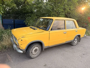 Авто ВАЗ 2101 1987 № 8890875