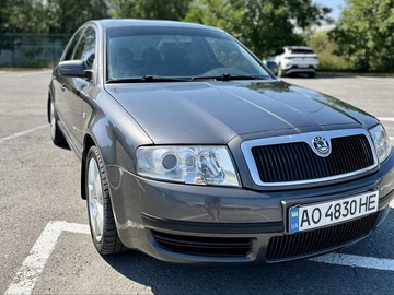 Авто Skoda Superb 2005 № 8890880