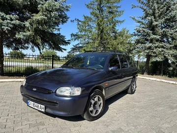 Авто Ford Escort 1995 № 8891001