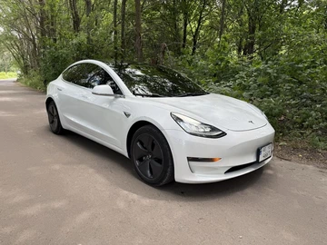 Авто Tesla Model 3 2020 № 8891069