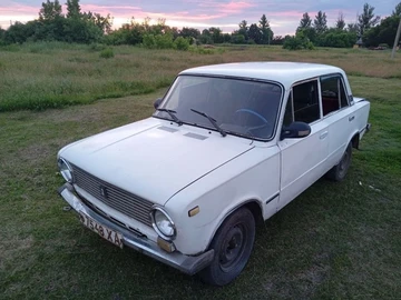 Авто ВАЗ 2101 1992 № 8891261