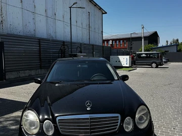 Авто Mercedes E Серия 2002 № 8891360